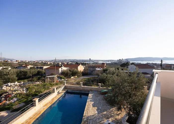 Feriehus Amazing In Kaštel Sućurac