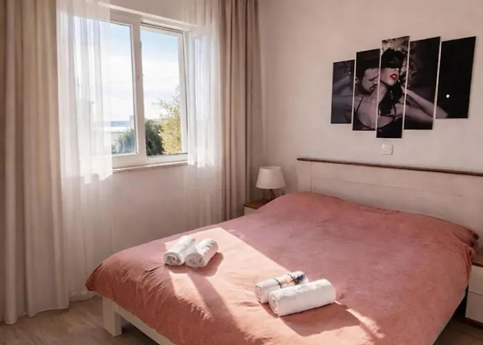 Feriehus Amazing In Kaštel Sućurac